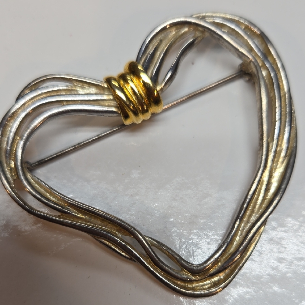 Large PREMEIR DESIGN Elegant Silver and Gold Heart Brooch